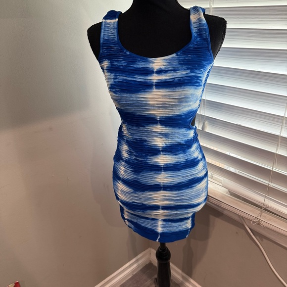 Bebe Blue and White Tie-Dye Bandage Dress - Picture 1 of 6